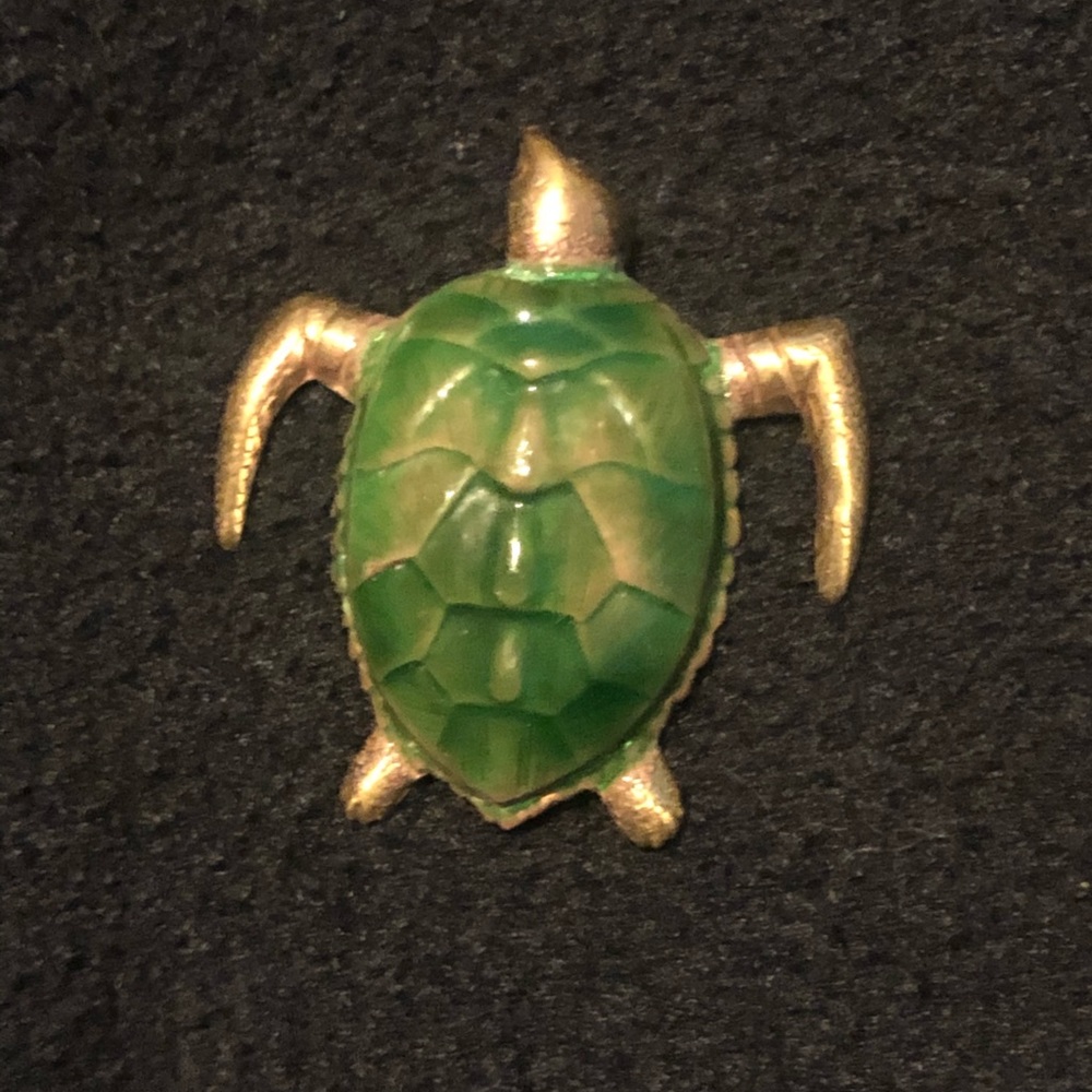 Enamel turtle brooch